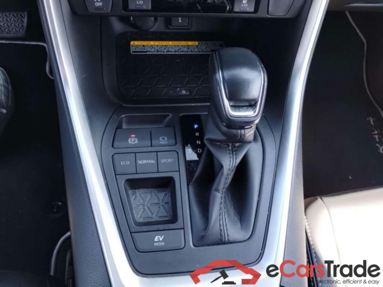 TOYOTA RAV4 2.5 Hybrid Black Edition #6