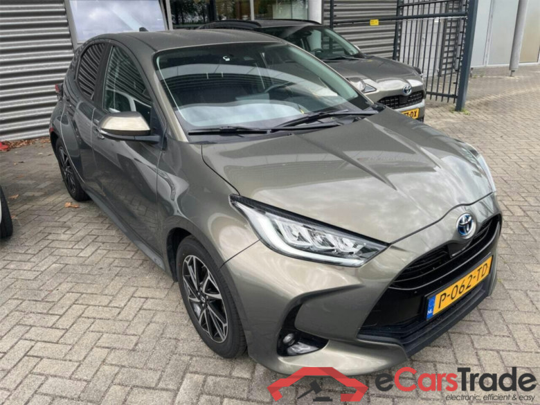 TOYOTA YARIS 1.5 Hybrid Dynamic #2