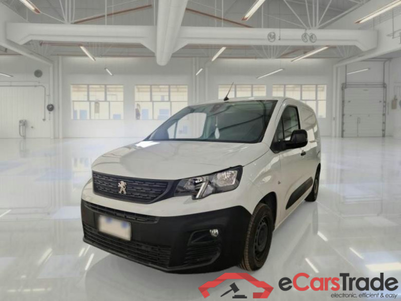 PEUGEOT PARTNER / 2018 / 4P / VETT. FURGONATA L1 BLUEHDI 100CV PREMIUM #1