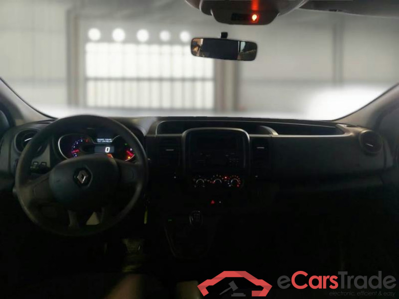 RENAULT TRAFIC / 2019 / 4P / COMBI ZEN L1 T27 DCI 120 #3