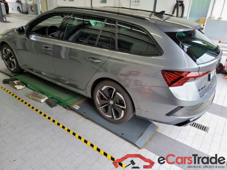 Skoda Octavia Combi (NX5)(01.2020->) DE - Kb5 2.0 TSI EU6d, RS OPF, 2020 - 2024 #4