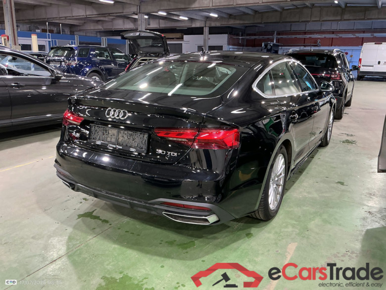 AUDI A5 SPORTBACK 2.0 30 TDI S TRONIC BUS. ED. ATTRACTION #4