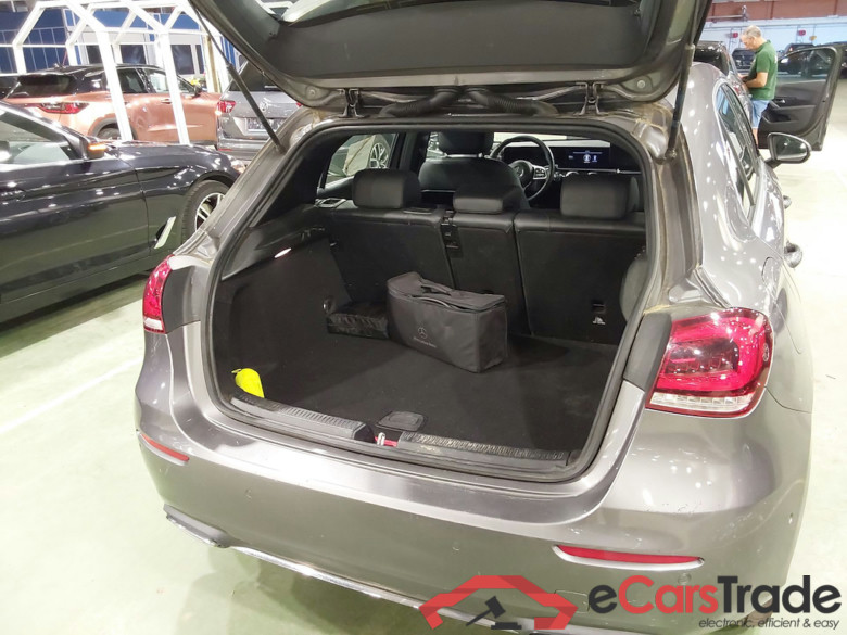 MERCEDES-BENZ A-CLASS 1.3 A 250 E DCT BUSINESS SOLUTION #3