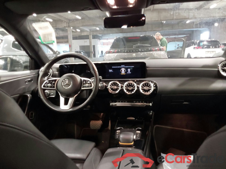 MERCEDES-BENZ A-CLASS 1.3 A 250 E DCT BUSINESS SOLUTION #6