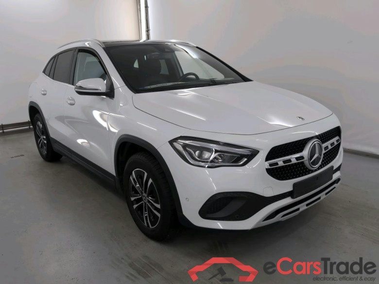 MERCEDES-BENZ GLA 1.3 GLA 250 E DCT BUSINESS LINE #2
