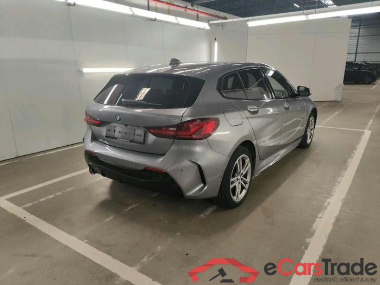 BMW 1 Reeks Hatch 1 Reeks Hatch 118iA (100 kW) 100kW/136pk  5D/P Auto-7 #4