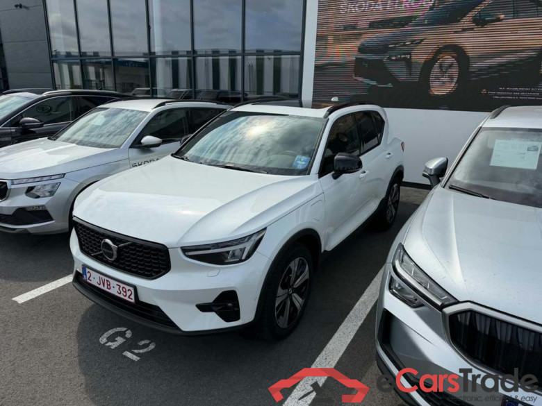 VOLVO XC40 1.5 T5 PHEV Ultimate Dark Design DCT