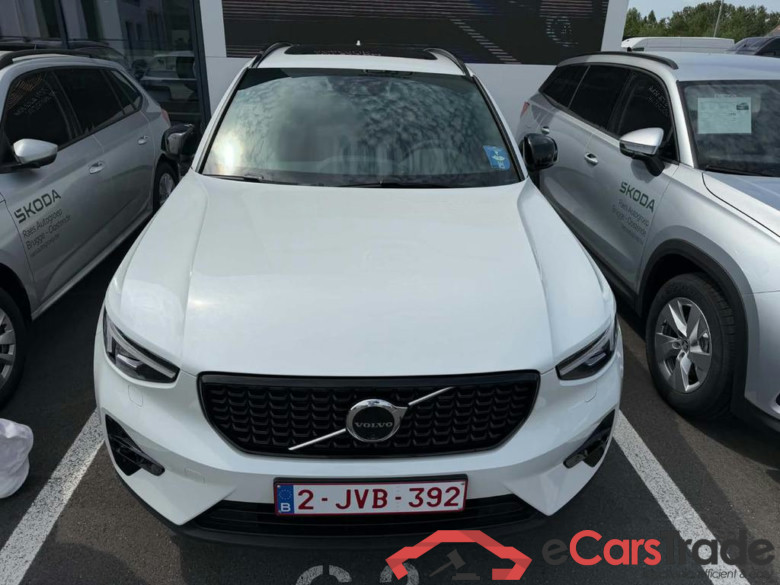 VOLVO XC40 1.5 T5 PHEV Ultimate Dark Design DCT #3