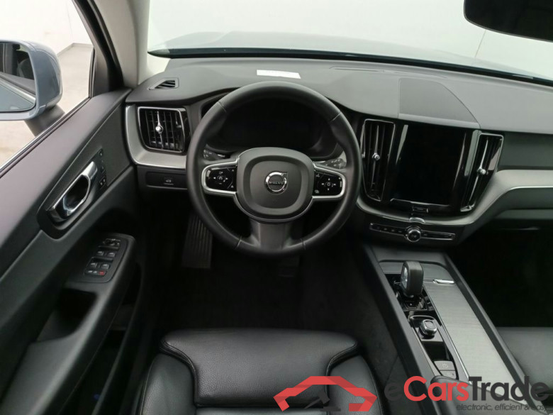 VOLVO XC60 DIESEL - 2021 2.0 B4 197 MHEV Plus Bright 5d #6