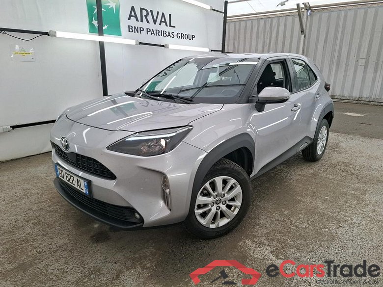TOYOTA Yaris Cross Hybride / 2021 / 5P / SUV 1.5 HYBRID 116H DYNAMIC BUSINESS BEY AWD