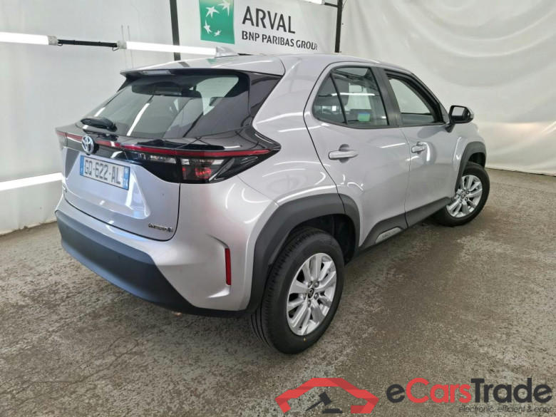 TOYOTA Yaris Cross Hybride / 2021 / 5P / SUV 1.5 HYBRID 116H DYNAMIC BUSINESS BEY AWD #3