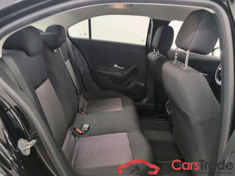 MERCEDES-BENZ A-CLASS LIMOUSINE 2.0 A 180 D BUSINESS SOLUTION DCT #6