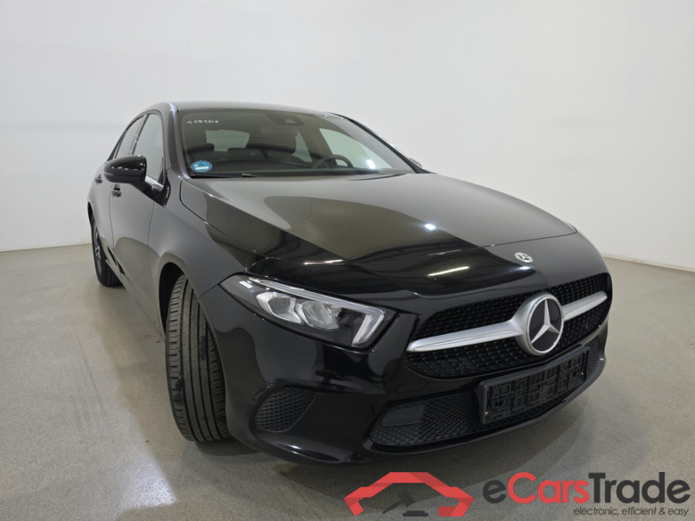 Mercedes-Benz A 200d Limo 4Matic Aut. LED Navi 1/2 Sport-Leather KeylessGo Klima ... #3