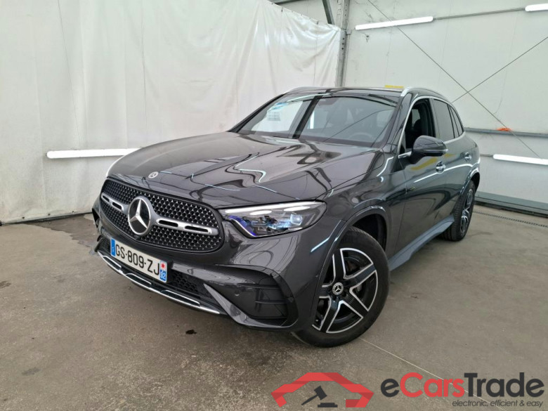 MERCEDES-BENZ GLC / 2022 / 5P / SUV GLC 300 e AMG Line 4MATIC #1