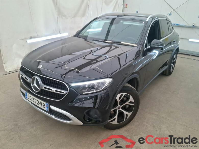 MERCEDES-BENZ GLC / 2022 / 5P / SUV GLC 300 e Business Line 4MATIC