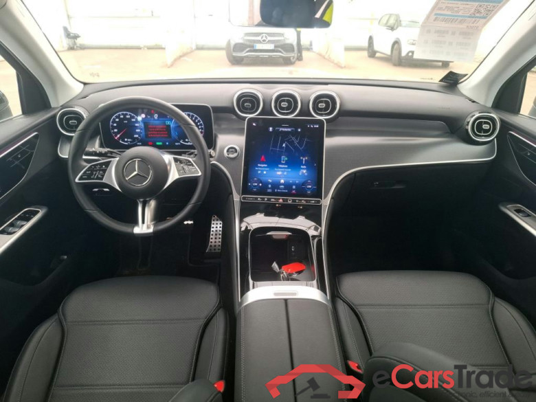 MERCEDES-BENZ GLC / 2022 / 5P / SUV GLC 300 e Business Line 4MATIC #5