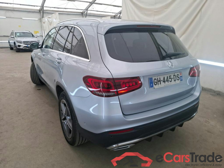 MERCEDES-BENZ GLC / 2019 / 5P / SUV 2.0 GLC 300 E AMG LINE 4MATIC #3