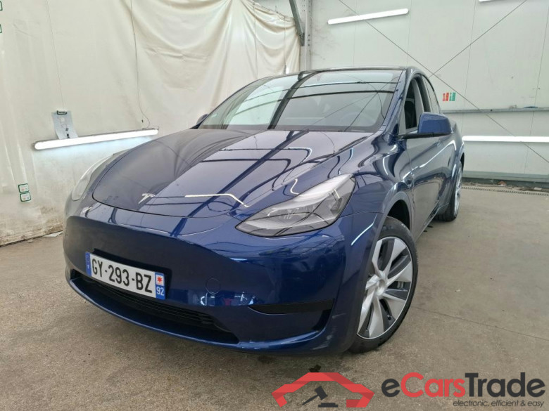 TESLA Model Y / 2021 / 5P / SUV RWD #1