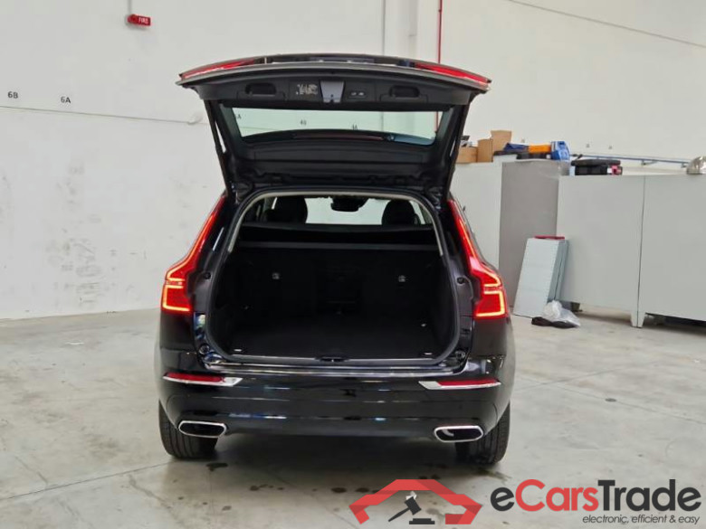 VOLVO XC60 / 2017 / 5P / SUV T6 PLUG-IN AWD AUTO RECHARGE INS. EXP #5