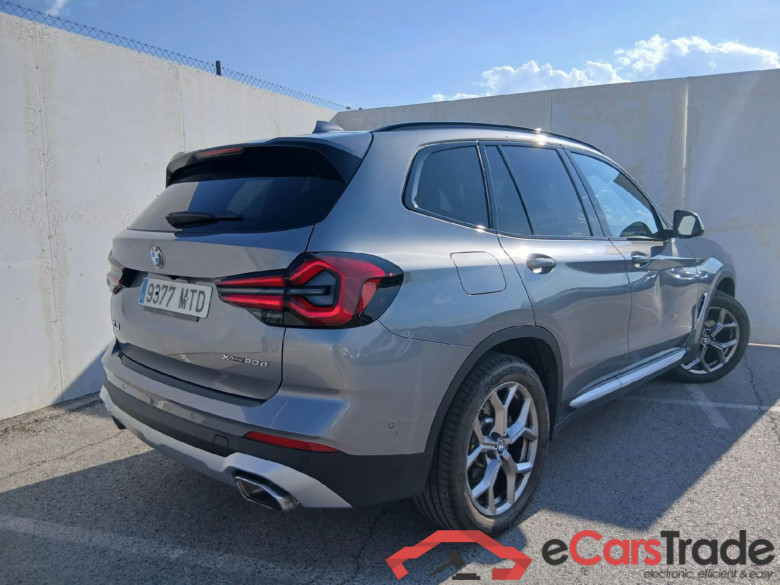 BMW X3 / 2021 / 5P / todoterreno xDrive20d xLine (AC7) #2