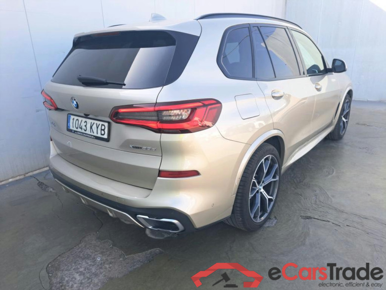 BMW X5 / 2018 / 5P / todoterreno xDrive30d #2