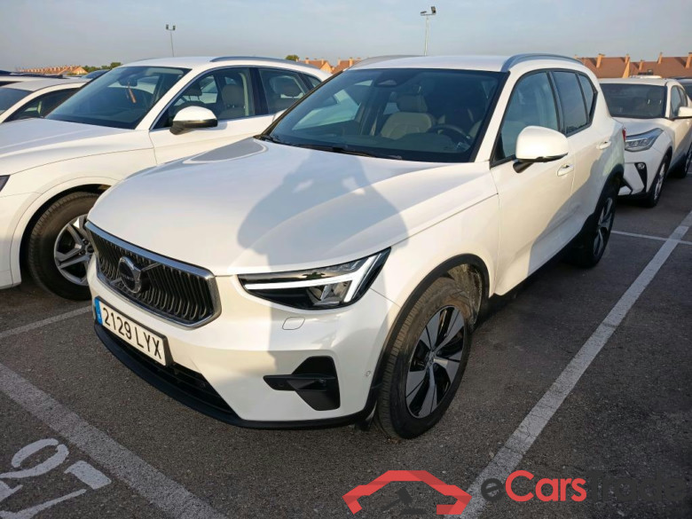 VOLVO XC40 / 2021 / 5P / todoterreno 2.0 B3 G Core Auto #1