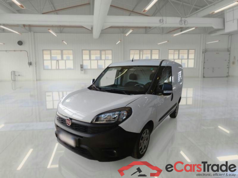 FIAT DOBLÒ CARGO / 2014 / 4P / VETT. FURGONATA CH1 LOUNGE 1.6 MJET 120CV E6D-F SeS