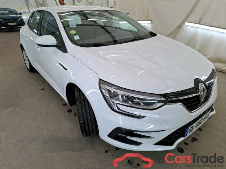 Megane IV Berline 5 ptes. Société Air Nav 1.5 dCi 115CV BVM6 E6d #4