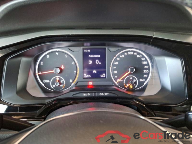 VOLKSWAGEN POLO / 2017 / 5P / BERLINA 1.0 EVO 59KW SPORT #4