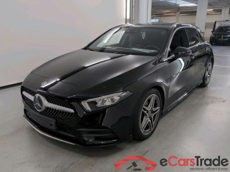 Mercedes A 180 AMG Night Aut. Pano LED Widescreen Ambient Navi 1/2 Sport-Leather-Alcantara KeylessGo Camera Klima PDC ...
