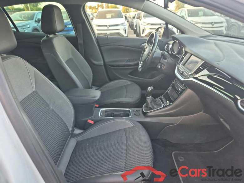 OPEL Astra / 2019 / 5P / berlina con portón 1.2T SHL 81kW (110CV) Design & Tech #6