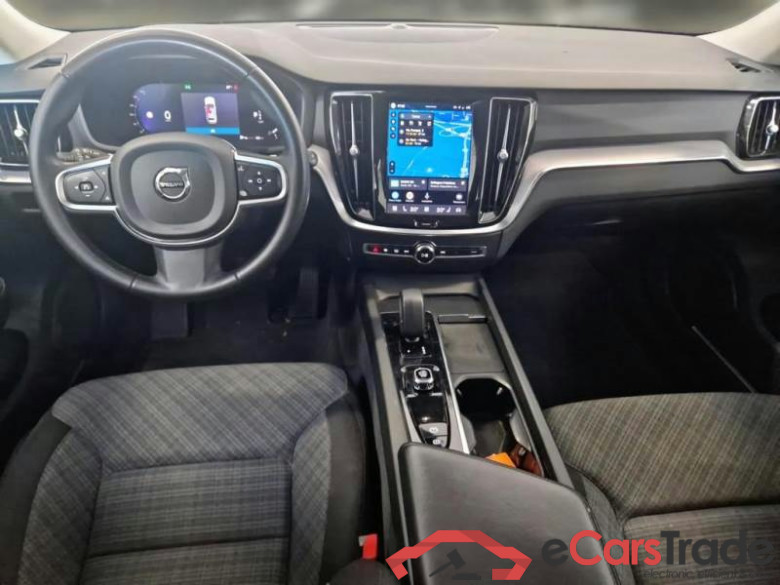VOLVO V60 / 2019 / 5P / STATION WAGON B4 D AUTOM.CORE #3
