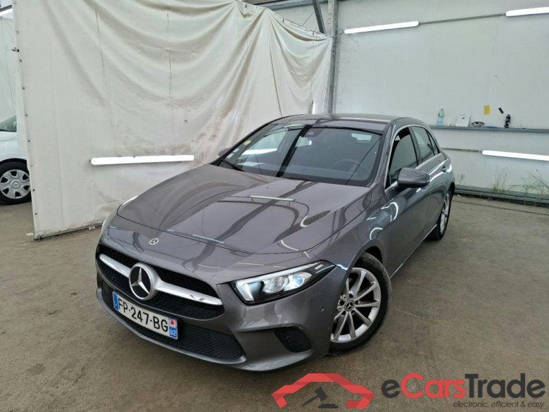 MERCEDES-BENZ Classe A Compact / 2018 / 5P / Berline A 180 d Progressive Line #1