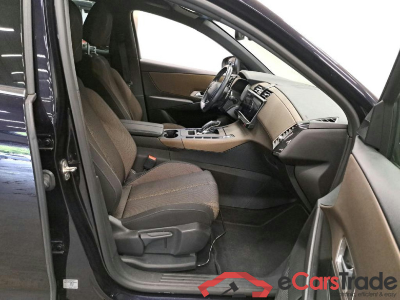 DS - DS  DS 7 CROSSBACK BlueHDi 130PK Automatic So Chic & Foldable Trailer Hook & Front & Rear Sensors & Camera #3