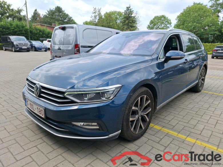 VOLKSWAGEN - VW  PASSAT VARIANT TSI 150PK DSG7 Elegance Business Pack Adventure & Heated Steering Wheel & Travel Assist & Pano Roof & Electric Trailer hook  * PETROL * #1
