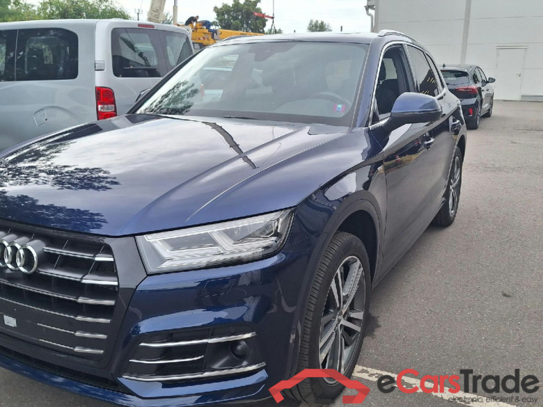 Q5 55 TFSI e quattro sport 2.0 TFSI 270KW AT7 E6dT