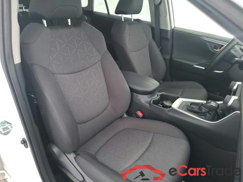 TOYOTA RAV4 Hybride / 2018 / 5P / SUV Hybride 2WD 218ch Dynamic #6