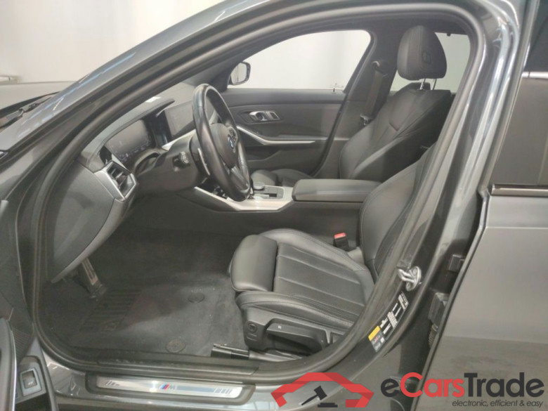 BMW 3 Reeks Touring 330e xDrive (215 kW) 5d #3