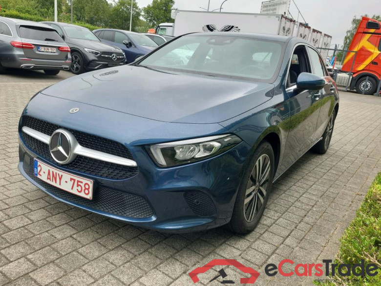 MERCEDES-BENZ CLASS A (W177) A 250 e PHEV Business Solution