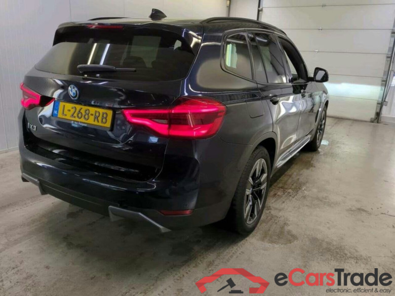 BMW iX3 Executive #2