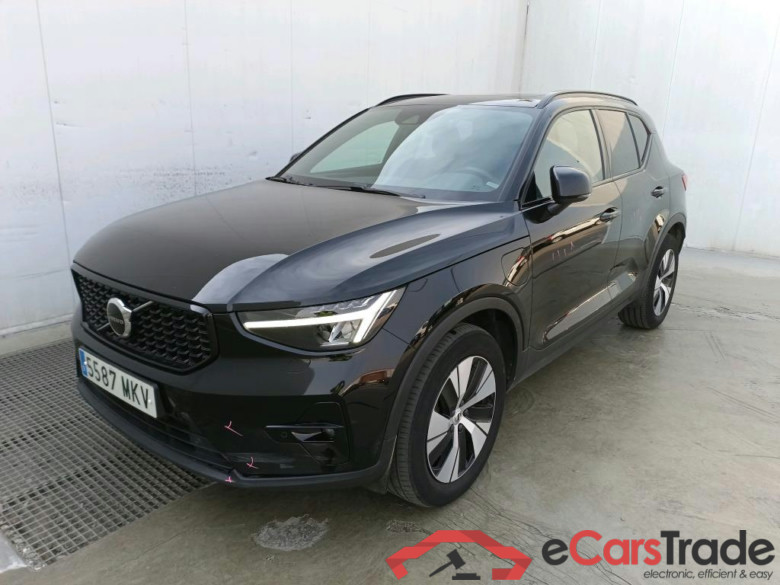 VOLVO XC40 / 2021 / 5P / todoterreno 1.5 T5 Recharge PHEV Plus Dark Auto