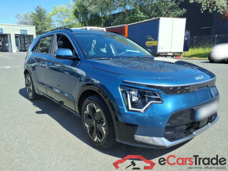Kia Niro (SG2)(2022->) DE - SUV5, Spirit (64,8kWh), 2022 - 2022