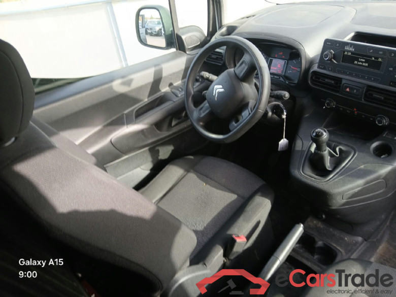 CITROEN Berlingo / 2018 / 3P / furgón derivado de turismo Talla M BlueHDi 100 CONTROL #3