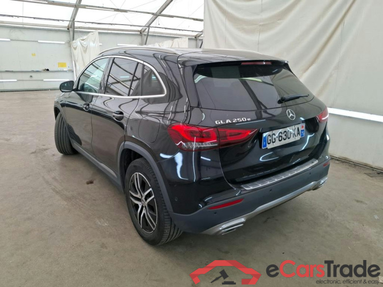 MERCEDES-BENZ GLA / 2020 / 5P / SUV 1.3 GLA 250 e BUSINESS LINE DCT #3