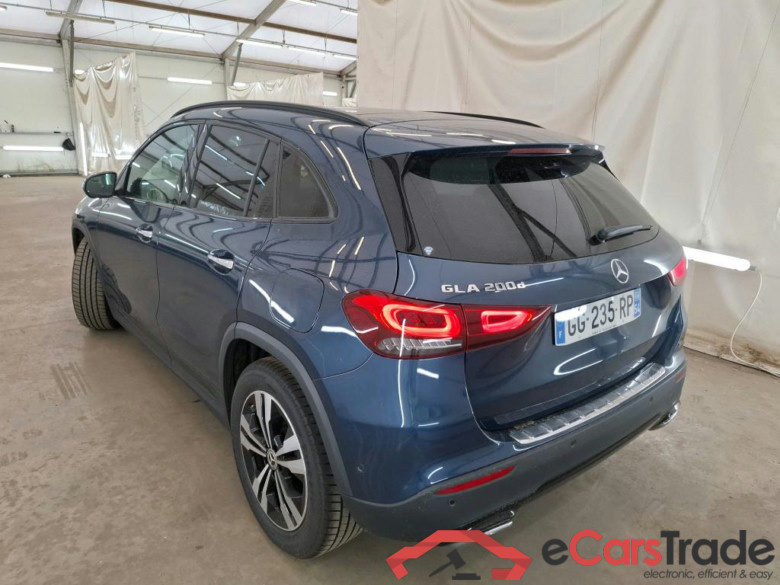 MERCEDES-BENZ GLA / 2020 / 5P / SUV 2.0 GLA 200 D BUSINESS LINE DCT #2