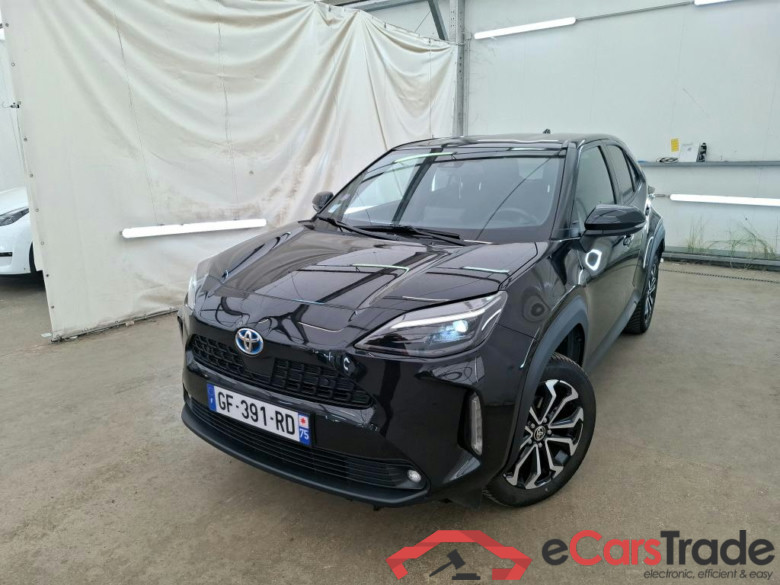 TOYOTA Yaris Cross Hybride / 2021 / 5P / SUV 1.5 HYBRID 116H DESIGN AWD AUTO #1