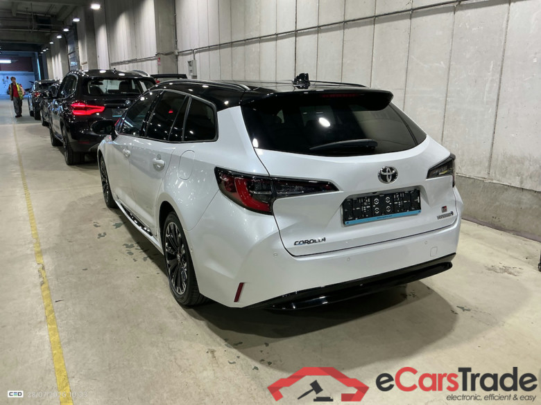 TOYOTA COROLLA TOURING SPORTS 1.8 HEV GR SPORT E-CVT + SKIBOX THULE #3