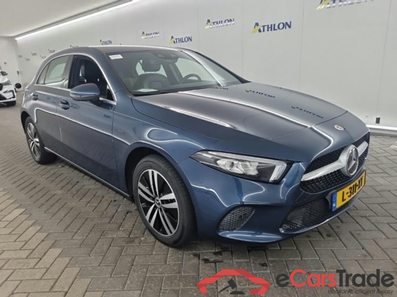 MERCEDES-BENZ A-klasse A 250 e 8G-DCT Bus Sol Luxury Limited 5D 160kW #2