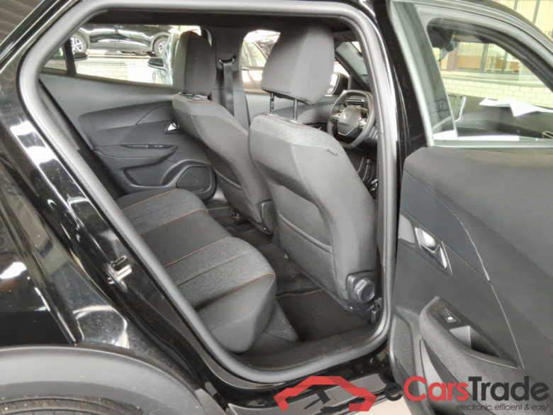 Peugeot 2008 Style 1.2 Turbo 130 EAT8 #6