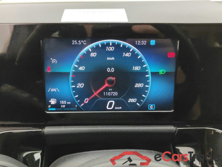 Mercedes-Benz B-Klasse B 180 Business Solution Essential 5d #6